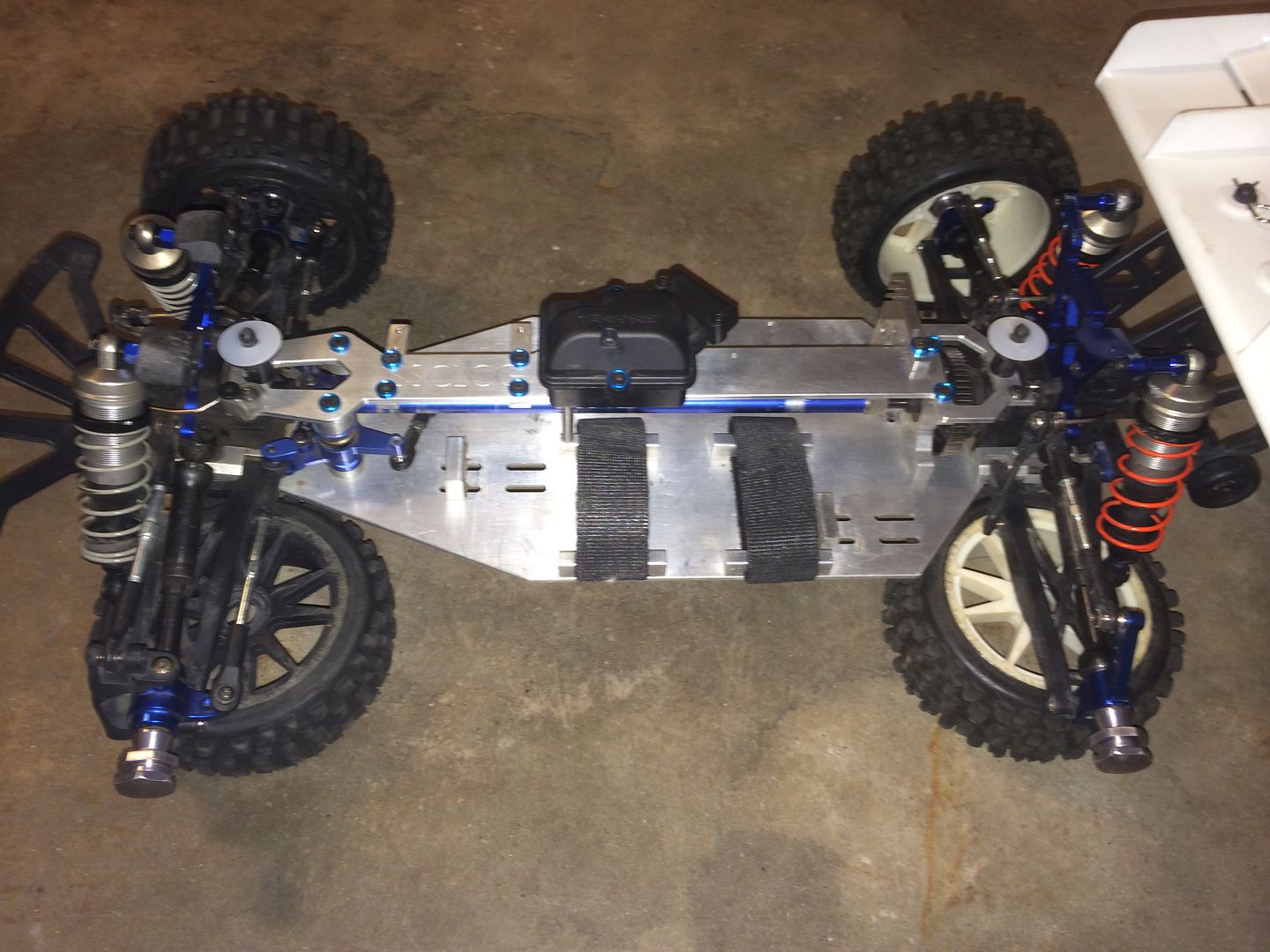 slash 4x4 truggy